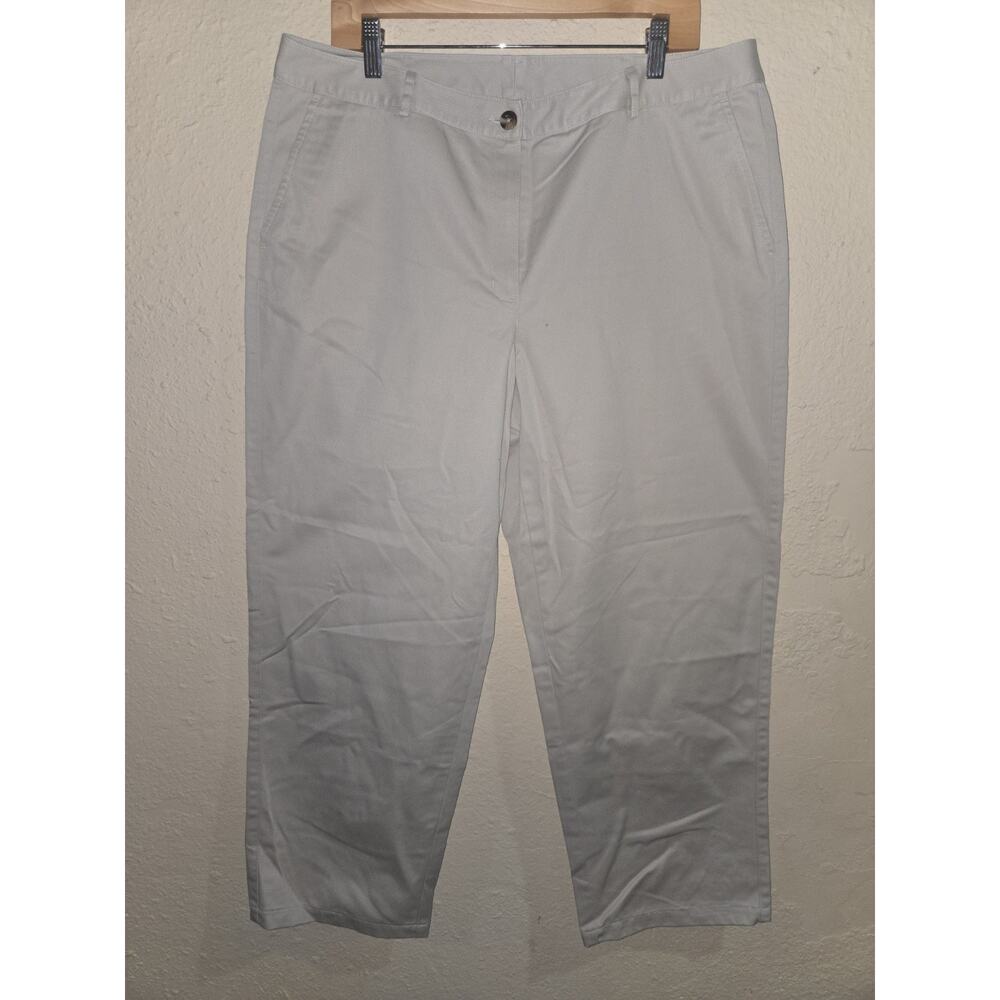 L.L. Bean Women's Favorite Fit Regular Khaki Capri Pants, Size 16